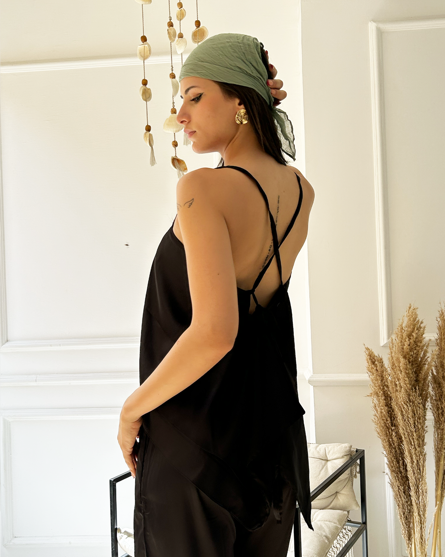 Black Tie Flowy Top