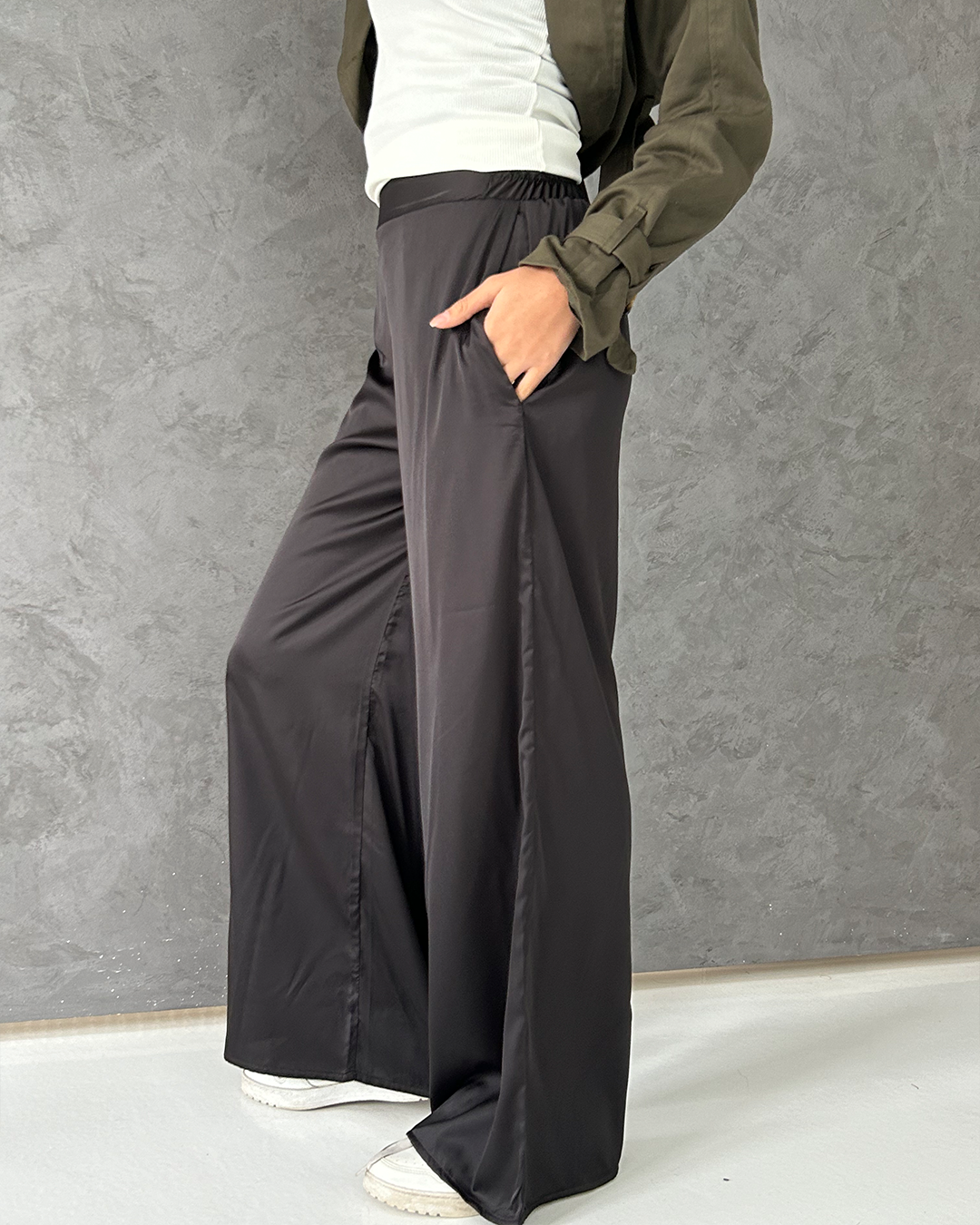 Black Silk Wide Pants
