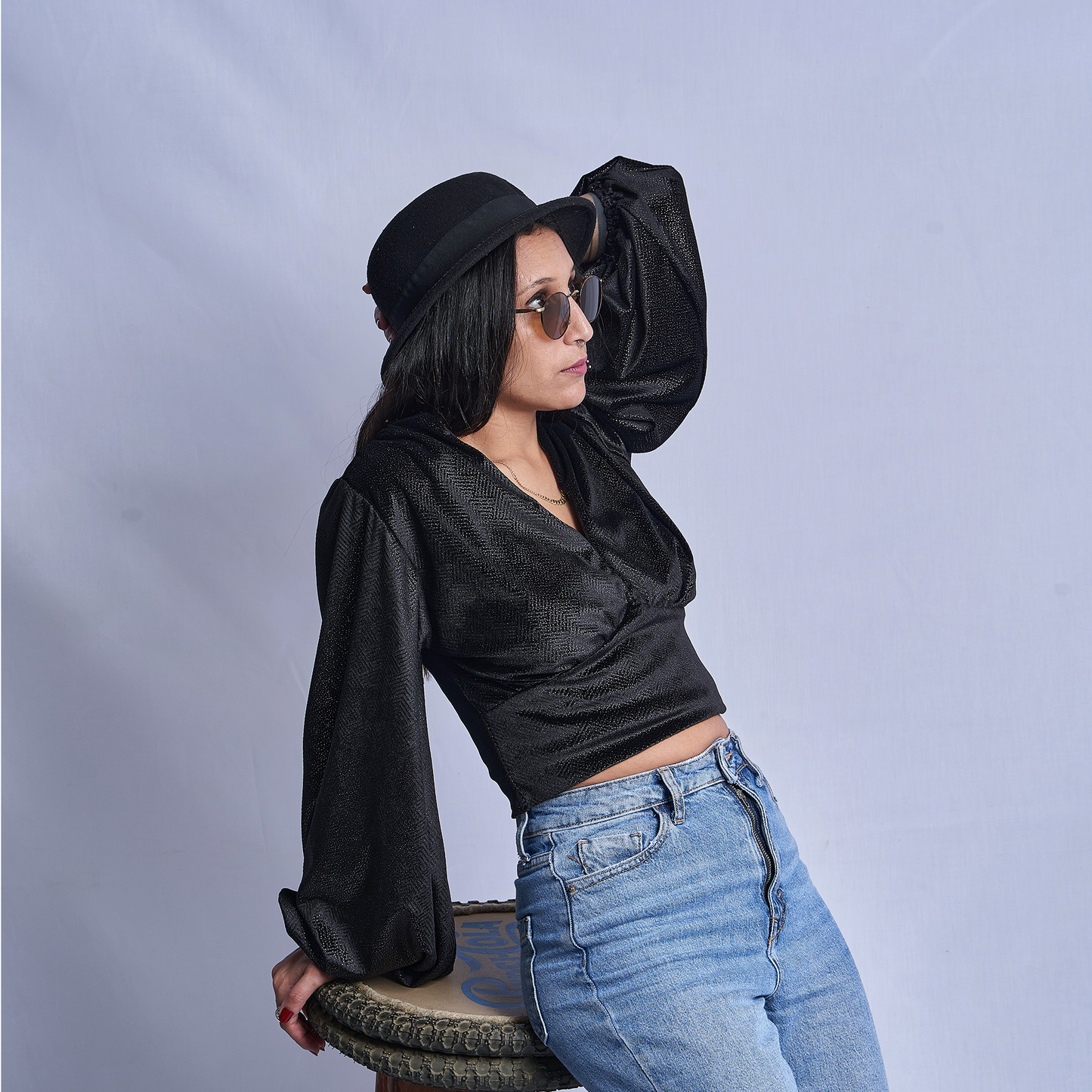 Glittery Black Puffy Sleeve Velvet Top
