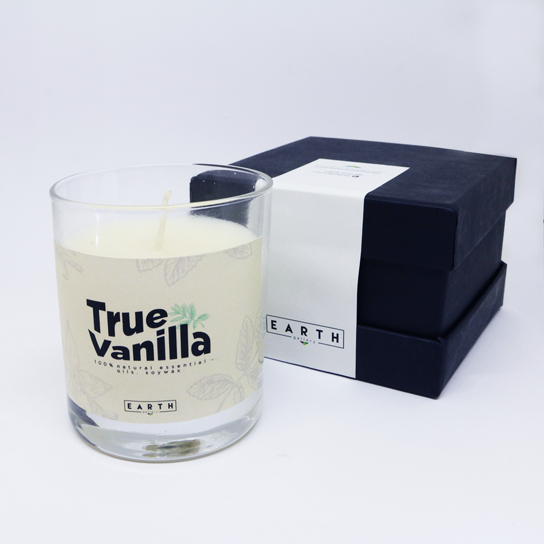 True Vanilla Scented Candle