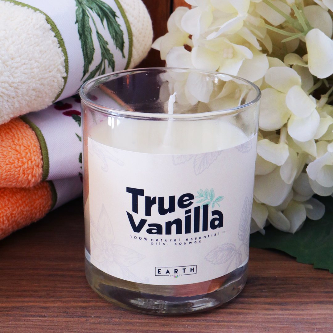True Vanilla Scented Candle