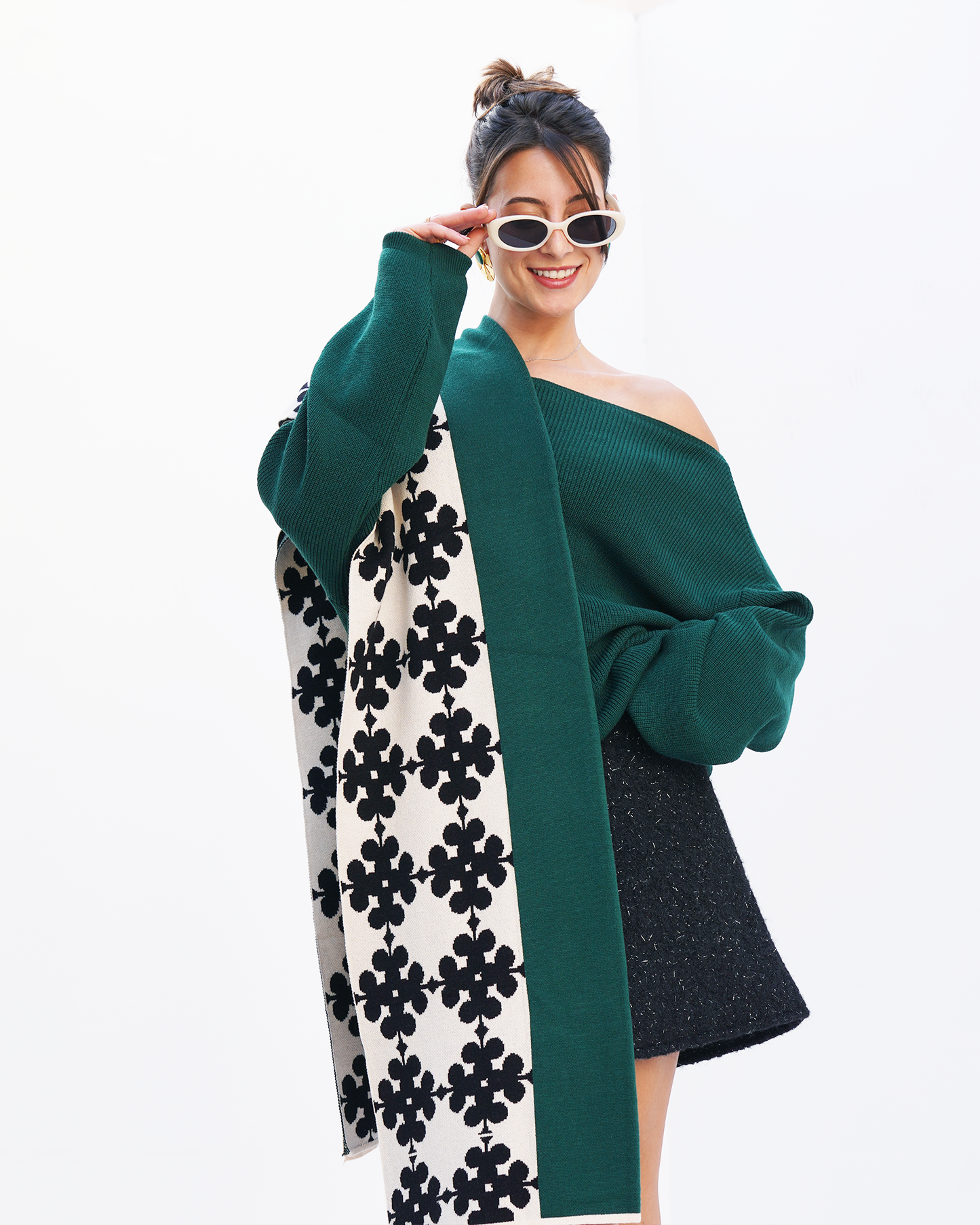 Green Clubs Knit Scarf