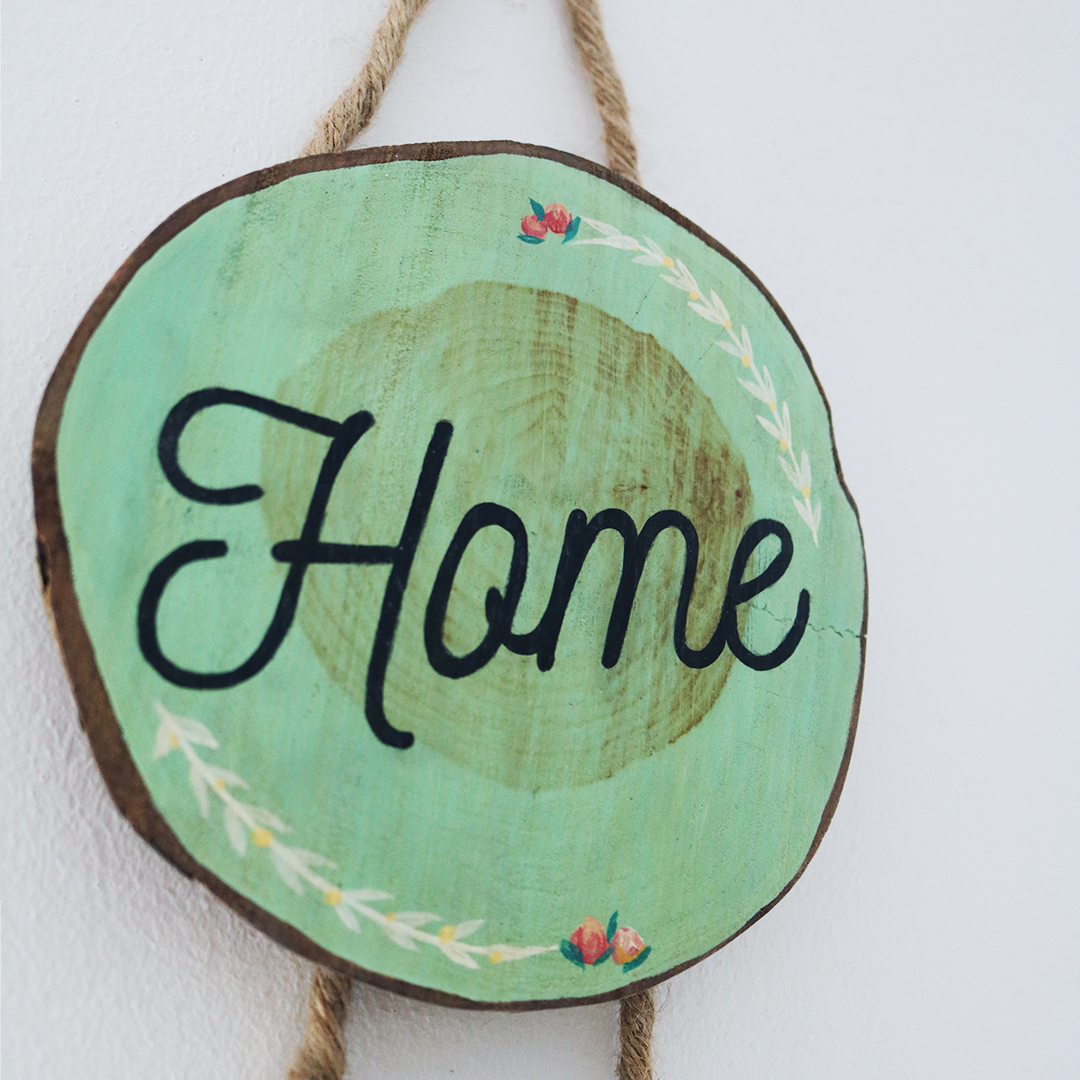 Home Sweet Home Dangling Wood Slices